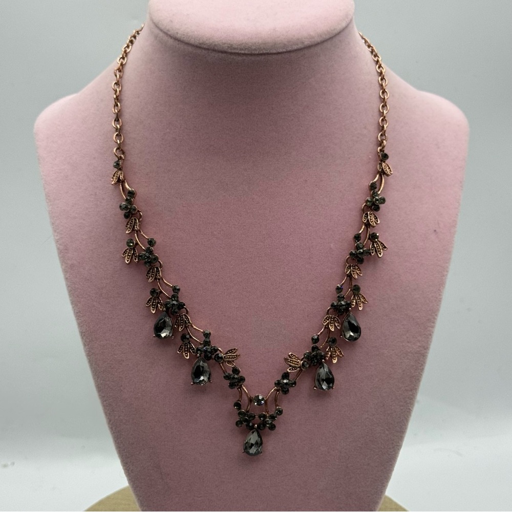Delicate Victorian Smoky Crystal Teardrop Necklace - Women Jewelry